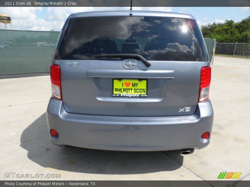 Stingray Metallic / Gray 2011 Scion xB