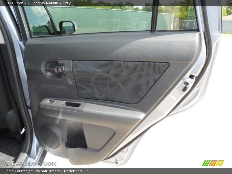 Stingray Metallic / Gray 2011 Scion xB