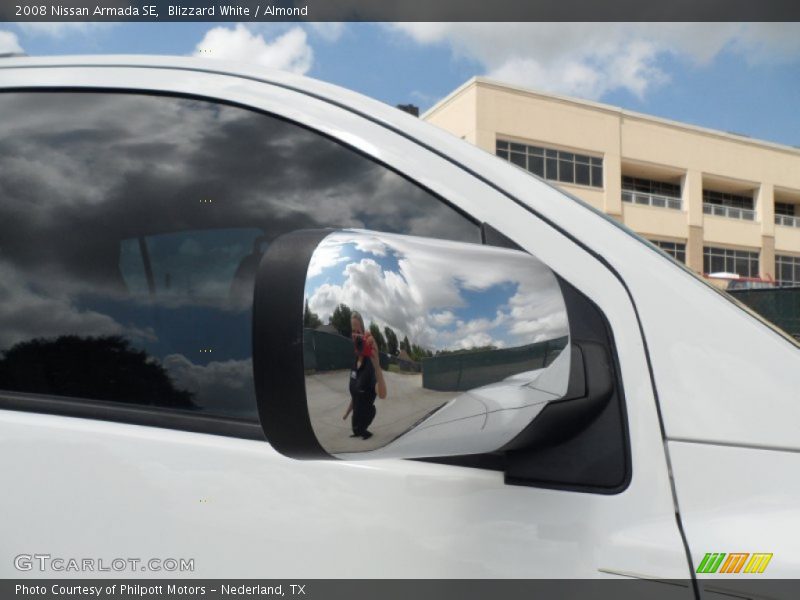 Blizzard White / Almond 2008 Nissan Armada SE
