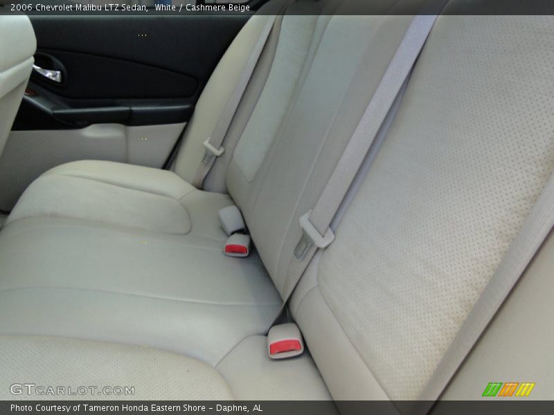 White / Cashmere Beige 2006 Chevrolet Malibu LTZ Sedan