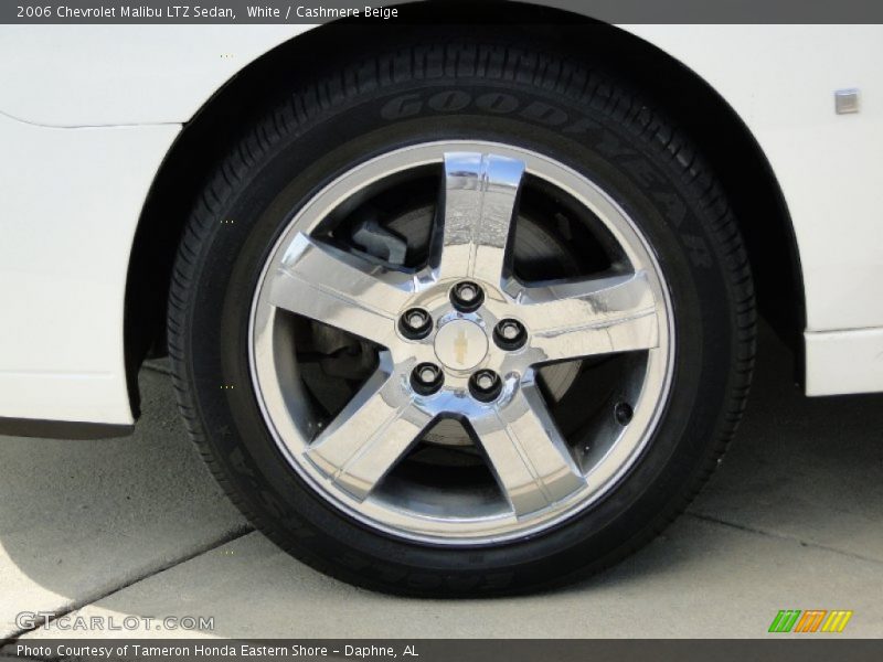 White / Cashmere Beige 2006 Chevrolet Malibu LTZ Sedan