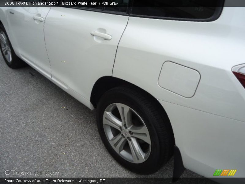 Blizzard White Pearl / Ash Gray 2008 Toyota Highlander Sport