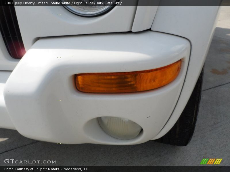 Stone White / Light Taupe/Dark Slate Gray 2003 Jeep Liberty Limited