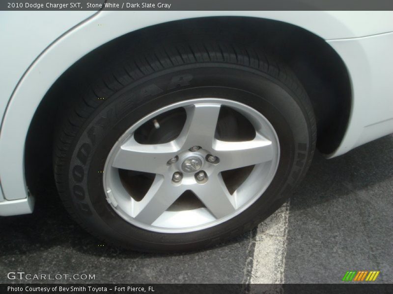 Stone White / Dark Slate Gray 2010 Dodge Charger SXT
