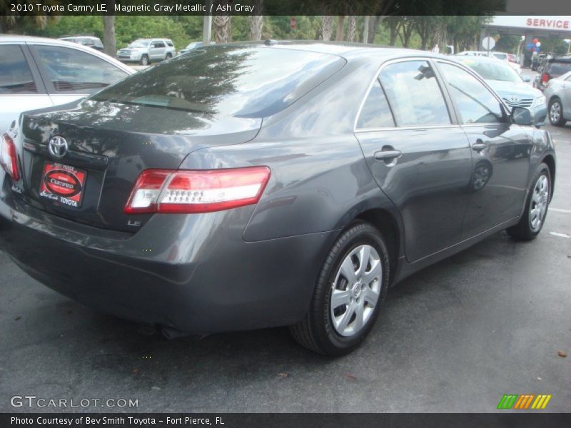 Magnetic Gray Metallic / Ash Gray 2010 Toyota Camry LE