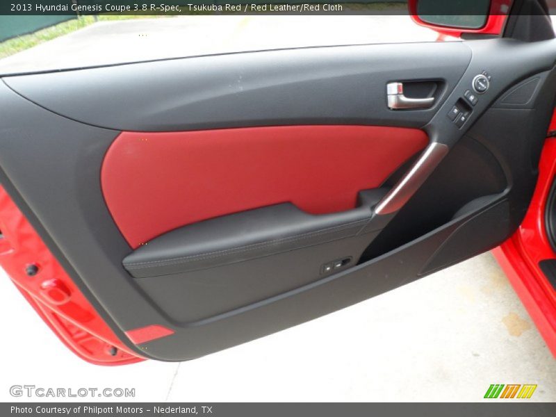 Door Panel of 2013 Genesis Coupe 3.8 R-Spec