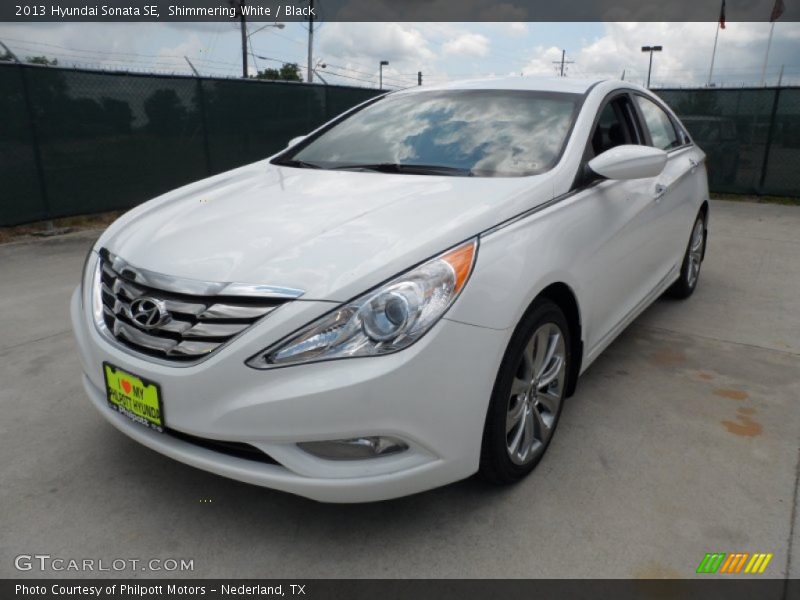 Shimmering White / Black 2013 Hyundai Sonata SE