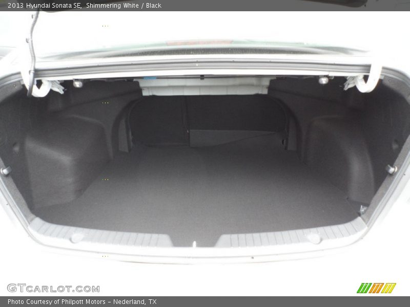  2013 Sonata SE Trunk