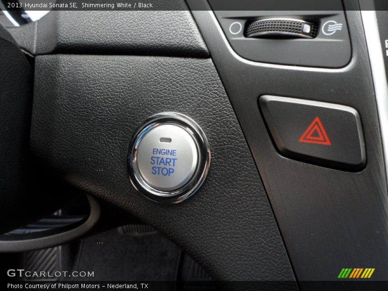 Shimmering White / Black 2013 Hyundai Sonata SE