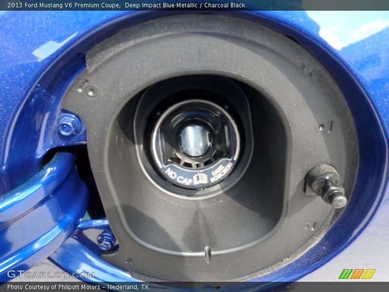 Deep Impact Blue Metallic / Charcoal Black 2013 Ford Mustang V6 Premium Coupe