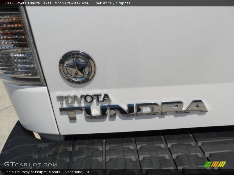 Super White / Graphite 2012 Toyota Tundra Texas Edition CrewMax 4x4