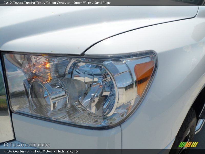 Super White / Sand Beige 2012 Toyota Tundra Texas Edition CrewMax