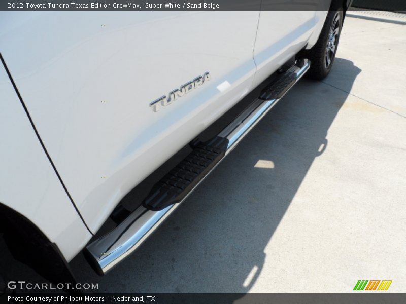 Super White / Sand Beige 2012 Toyota Tundra Texas Edition CrewMax