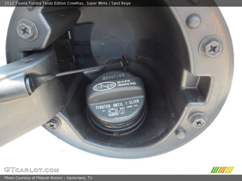 Super White / Sand Beige 2012 Toyota Tundra Texas Edition CrewMax
