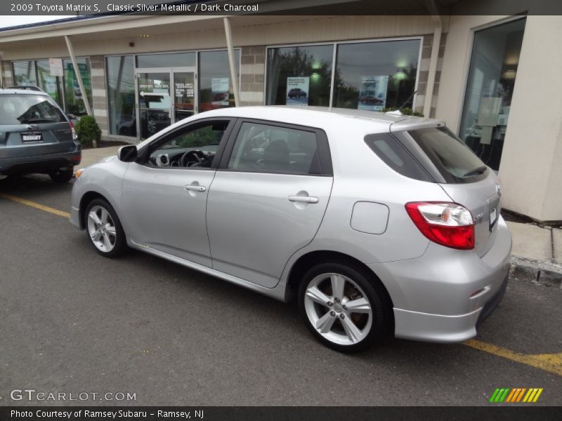 Classic Silver Metallic / Dark Charcoal 2009 Toyota Matrix S