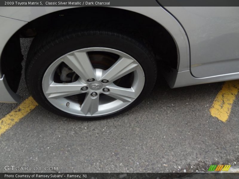 Classic Silver Metallic / Dark Charcoal 2009 Toyota Matrix S