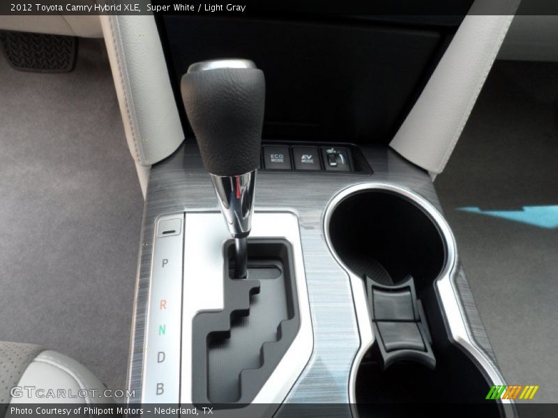 Super White / Light Gray 2012 Toyota Camry Hybrid XLE