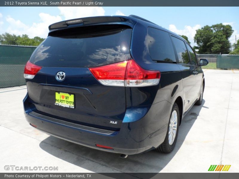 South Pacific Pearl / Light Gray 2012 Toyota Sienna XLE