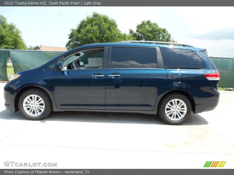 South Pacific Pearl / Light Gray 2012 Toyota Sienna XLE