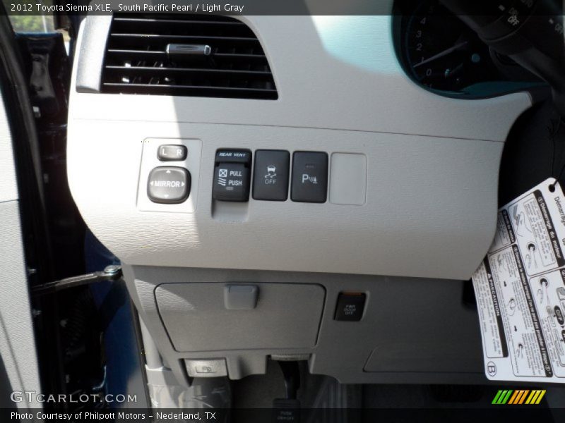 South Pacific Pearl / Light Gray 2012 Toyota Sienna XLE