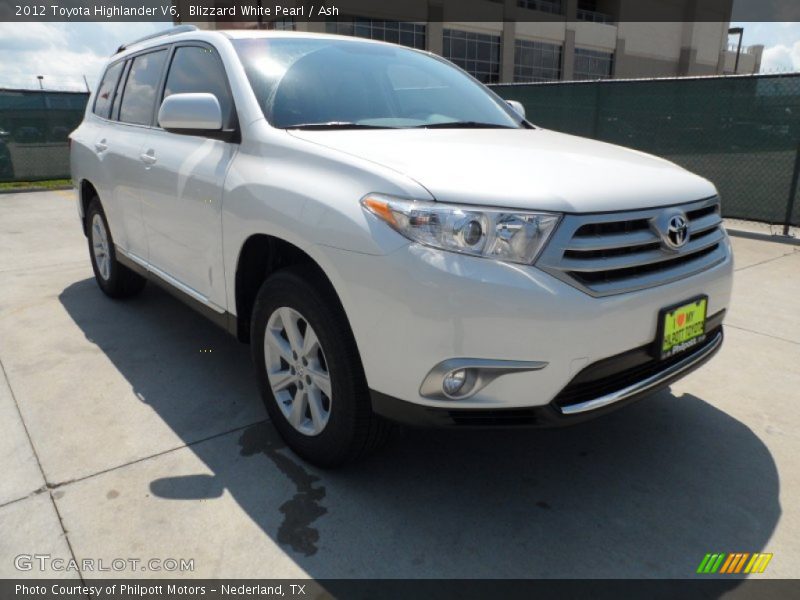 Blizzard White Pearl / Ash 2012 Toyota Highlander V6