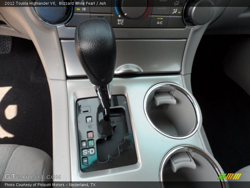 Blizzard White Pearl / Ash 2012 Toyota Highlander V6