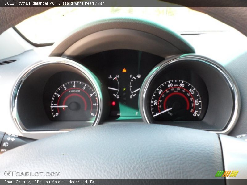 Blizzard White Pearl / Ash 2012 Toyota Highlander V6