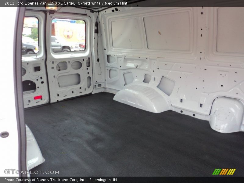 Oxford White / Medium Flint 2011 Ford E Series Van E150 XL Cargo