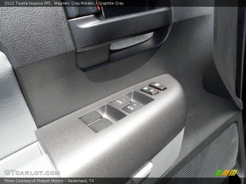 Magnetic Gray Metallic / Graphite Gray 2012 Toyota Sequoia SR5
