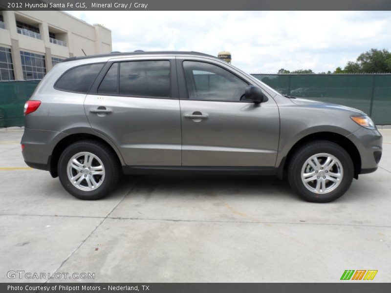 Mineral Gray / Gray 2012 Hyundai Santa Fe GLS