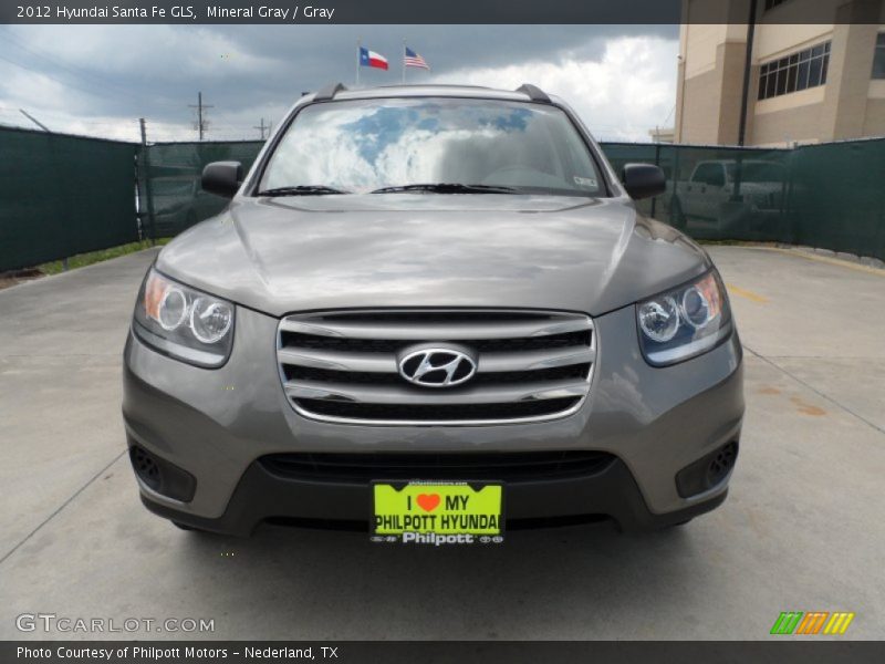 Mineral Gray / Gray 2012 Hyundai Santa Fe GLS