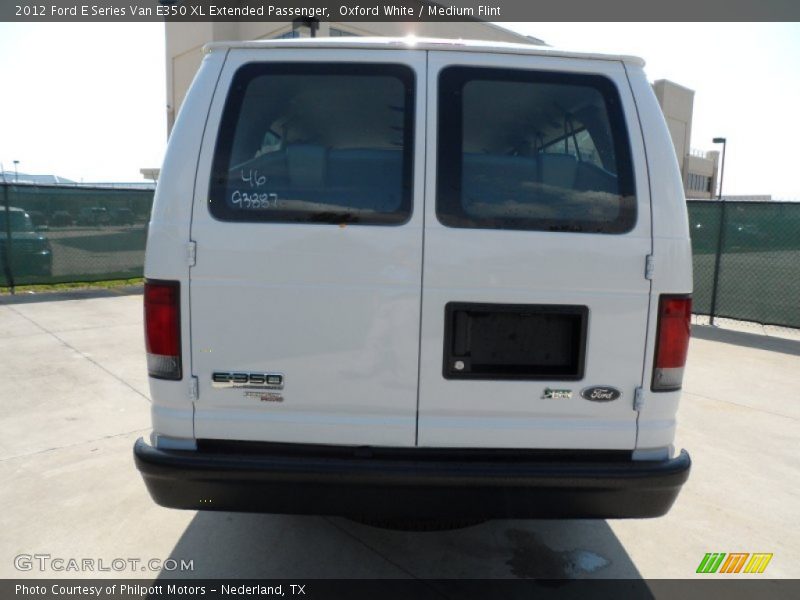Oxford White / Medium Flint 2012 Ford E Series Van E350 XL Extended Passenger