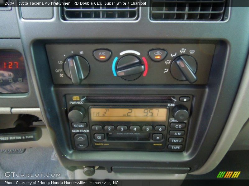 Super White / Charcoal 2004 Toyota Tacoma V6 PreRunner TRD Double Cab