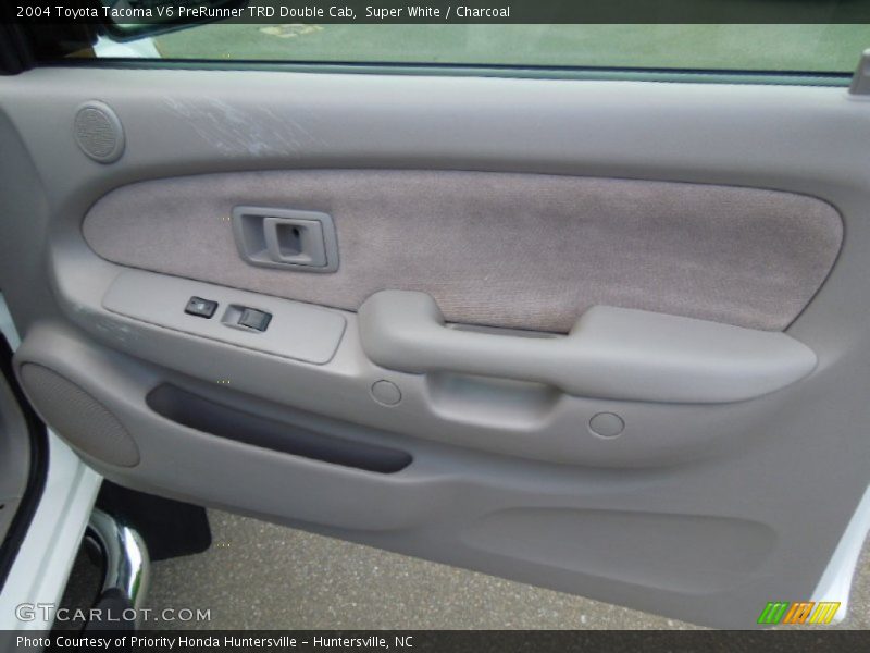 Super White / Charcoal 2004 Toyota Tacoma V6 PreRunner TRD Double Cab