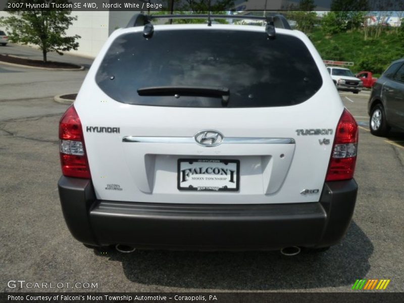 Nordic White / Beige 2007 Hyundai Tucson SE 4WD