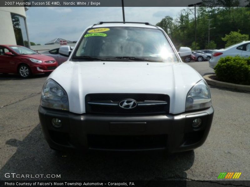 Nordic White / Beige 2007 Hyundai Tucson SE 4WD