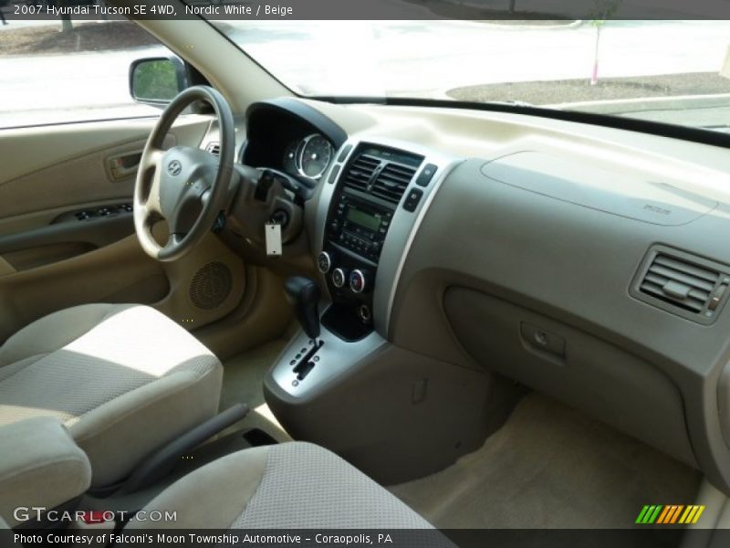 Nordic White / Beige 2007 Hyundai Tucson SE 4WD