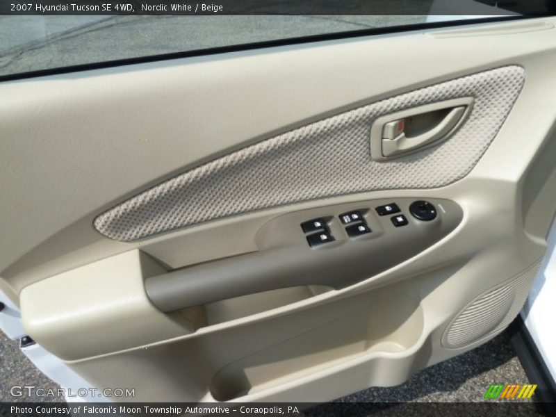 Nordic White / Beige 2007 Hyundai Tucson SE 4WD
