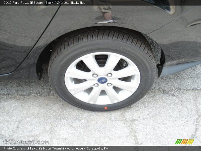 Black / Charcoal Black/Blue 2012 Ford Fiesta SE Sedan