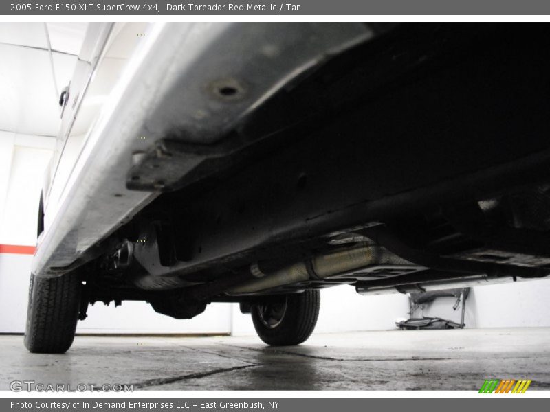 Dark Toreador Red Metallic / Tan 2005 Ford F150 XLT SuperCrew 4x4