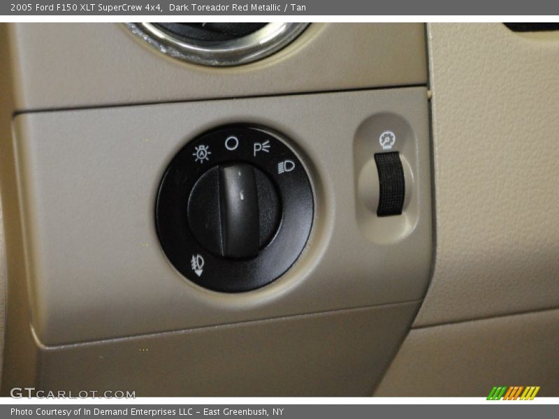 Dark Toreador Red Metallic / Tan 2005 Ford F150 XLT SuperCrew 4x4