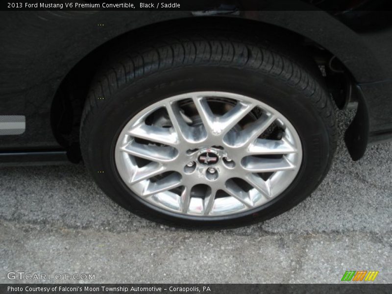  2013 Mustang V6 Premium Convertible Wheel