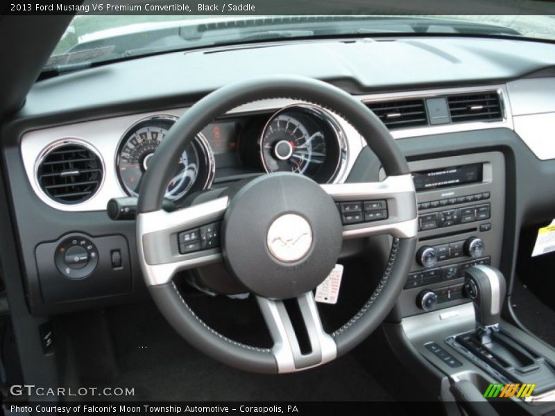  2013 Mustang V6 Premium Convertible Steering Wheel