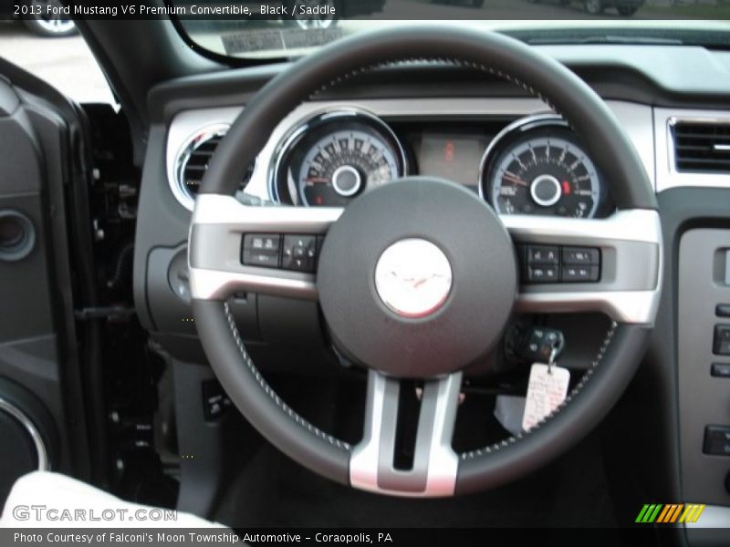  2013 Mustang V6 Premium Convertible Steering Wheel