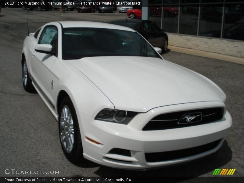 Performance White / Charcoal Black 2013 Ford Mustang V6 Premium Coupe