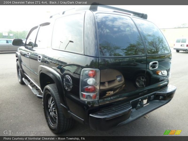 Black / Gray/Dark Charcoal 2004 Chevrolet Tahoe Z71 4x4