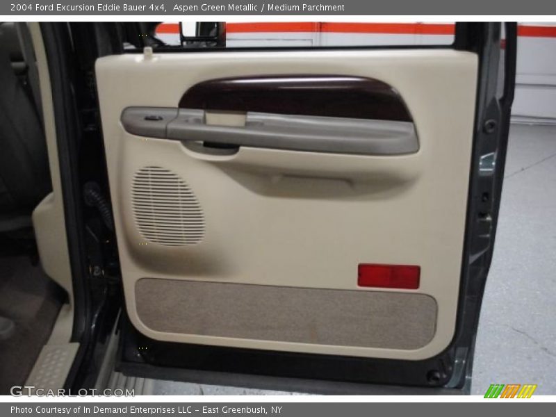 Aspen Green Metallic / Medium Parchment 2004 Ford Excursion Eddie Bauer 4x4