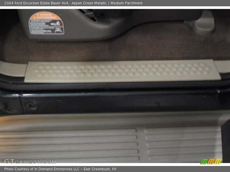 Aspen Green Metallic / Medium Parchment 2004 Ford Excursion Eddie Bauer 4x4