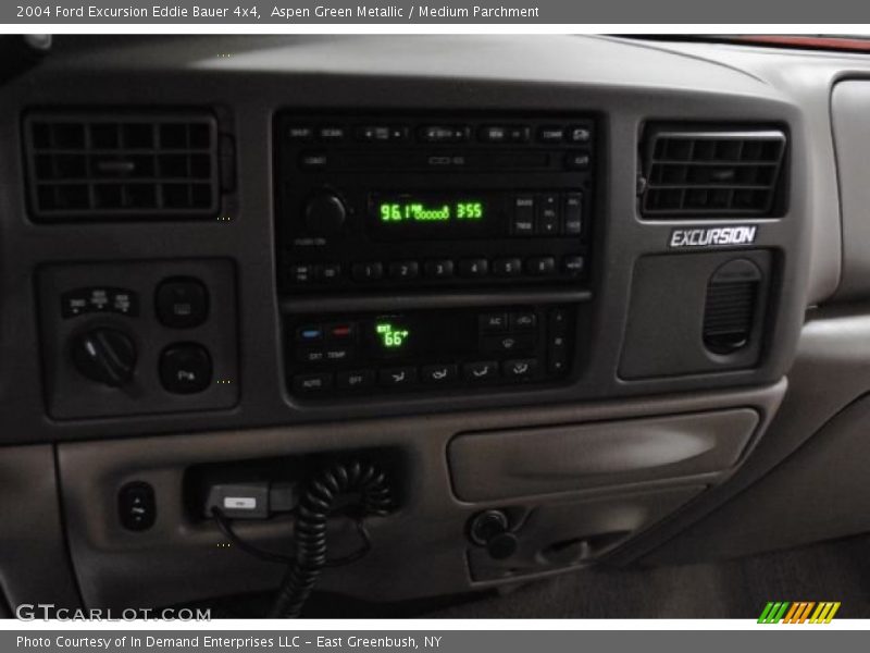Aspen Green Metallic / Medium Parchment 2004 Ford Excursion Eddie Bauer 4x4