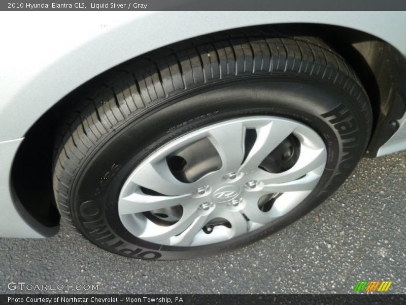 Liquid Silver / Gray 2010 Hyundai Elantra GLS